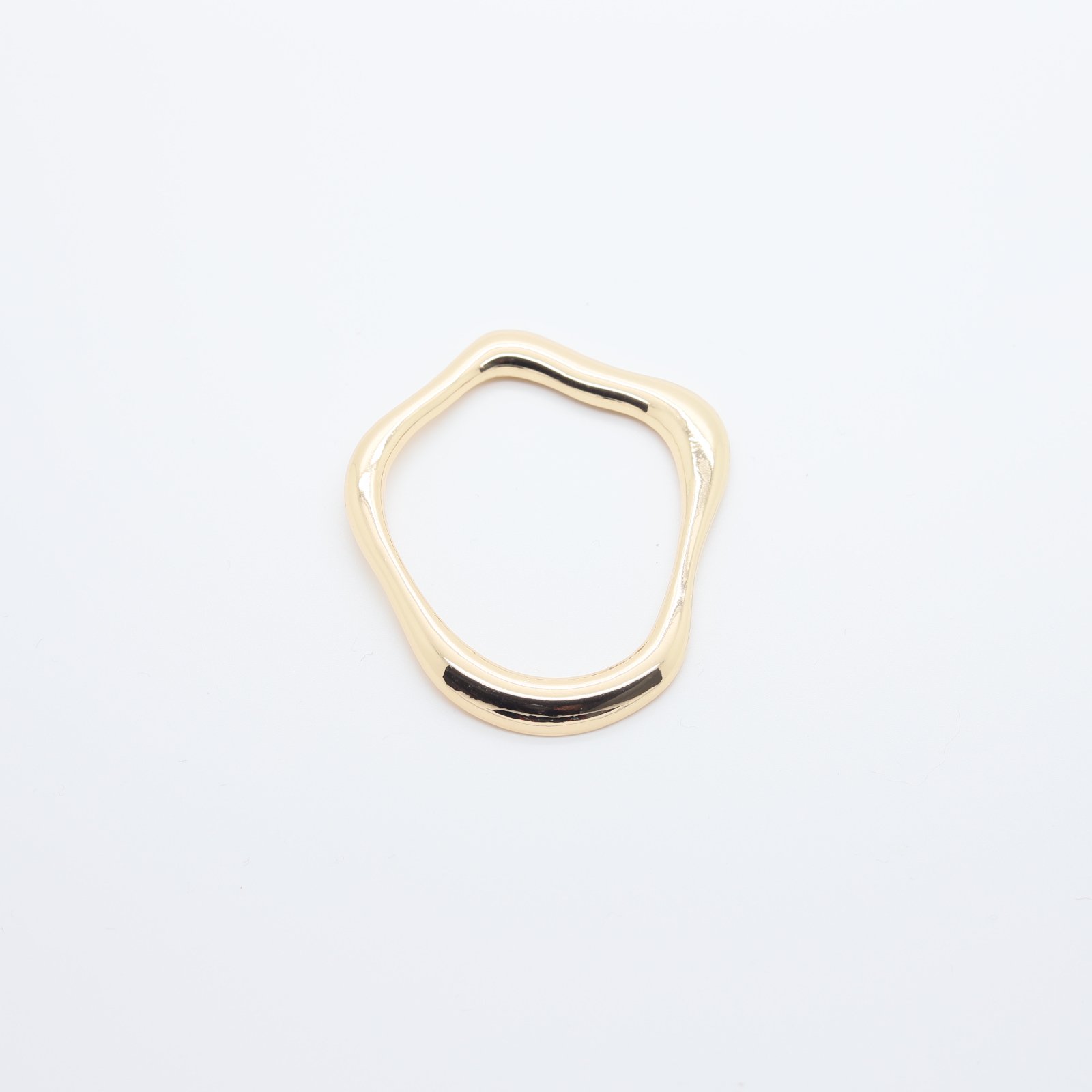 Anneau connecteur en métal doré rond