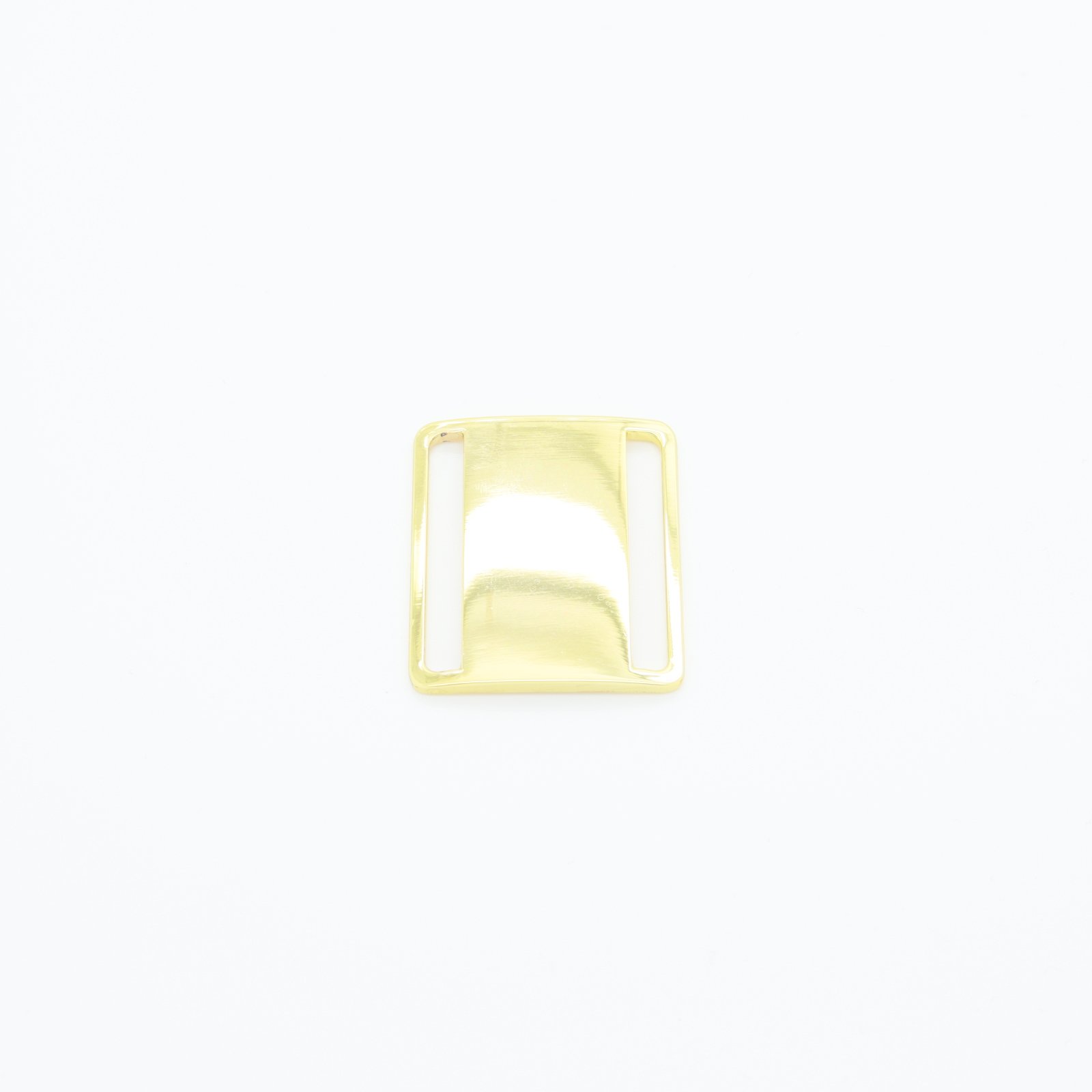 Grand passant en métal doré