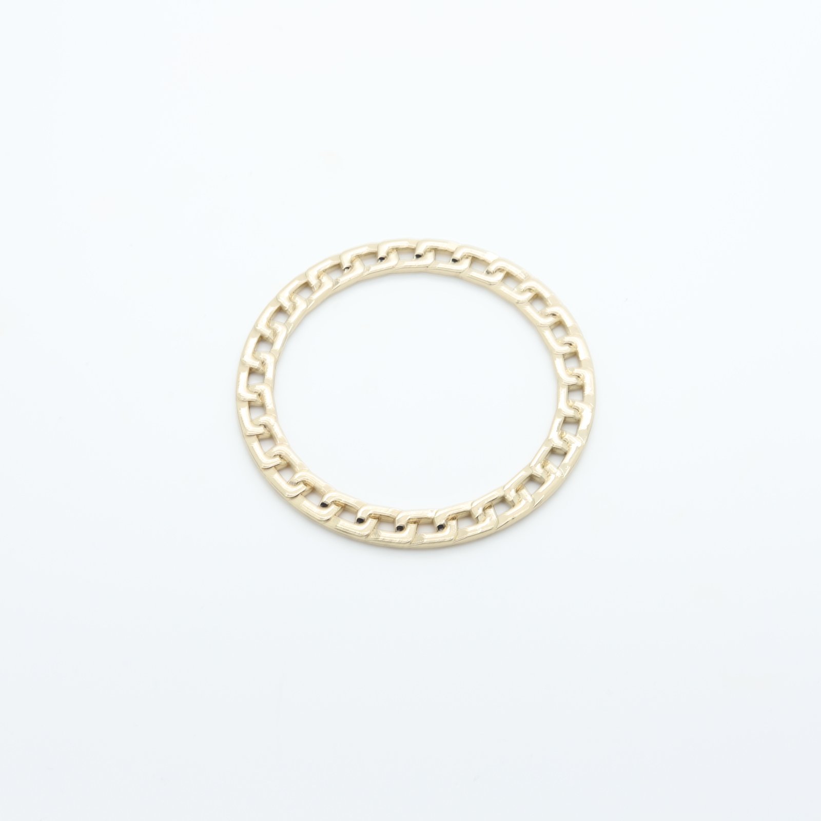 Grand anneau connecteur tressé en métal doré