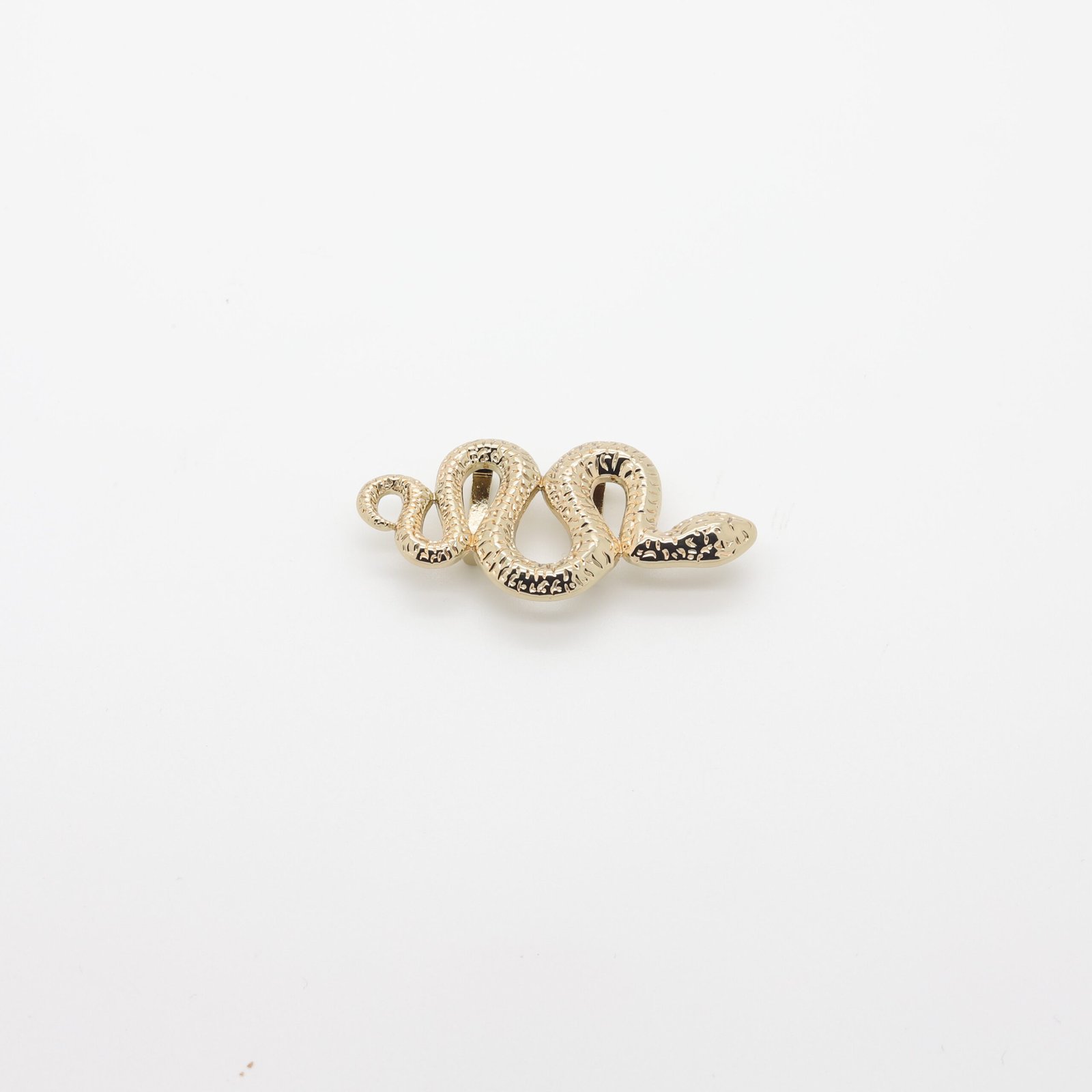 Passant métal doré en forme de serpent