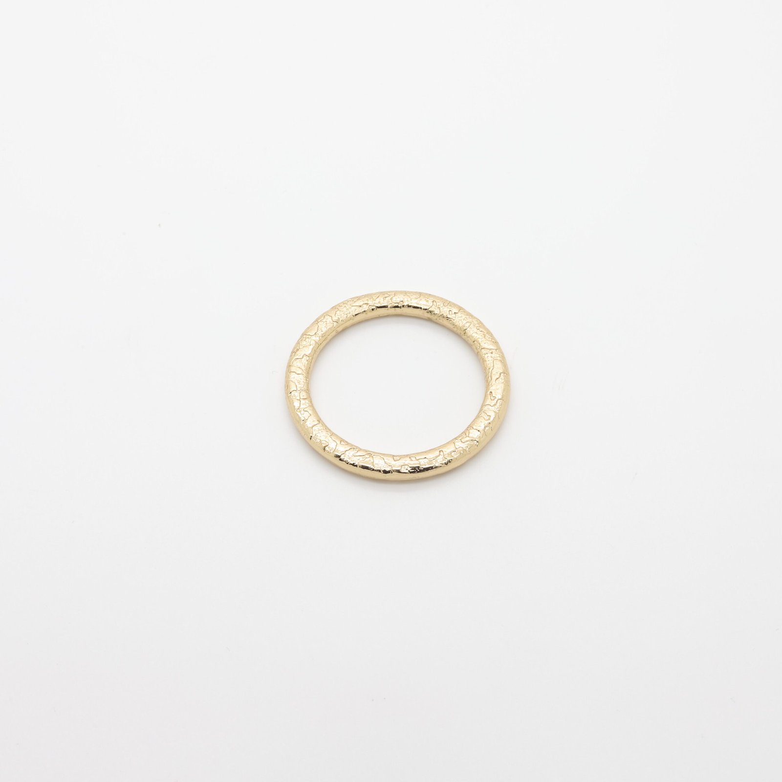 Anneau connecteur rond en métal doré