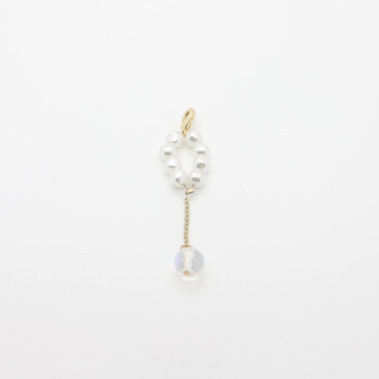 | Charms perle e cristalli in metallo placcato oro | D'YRSAN